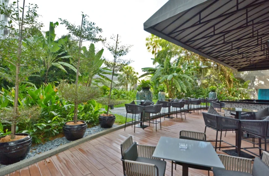 Sama-Sama Hotel