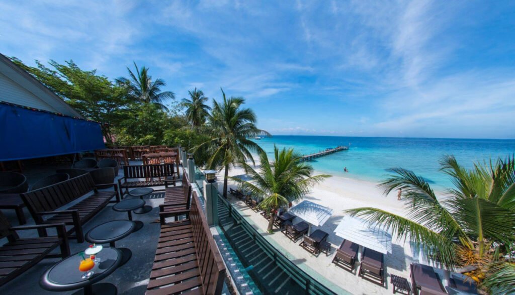 3D2N Lang Tengah Summer Bay Resort Diving Package – Dive into Paradise ...