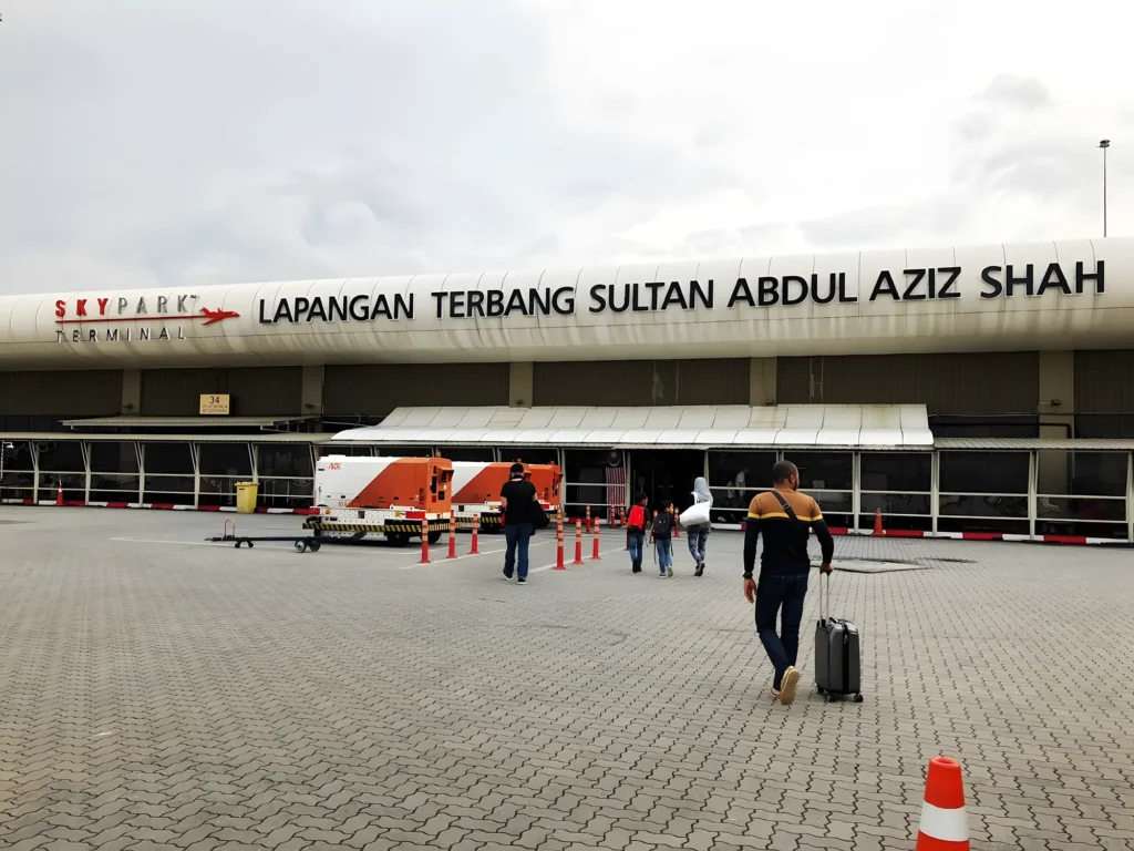 Sultan Abdul Aziz Shah Airport (SZB), Selangor