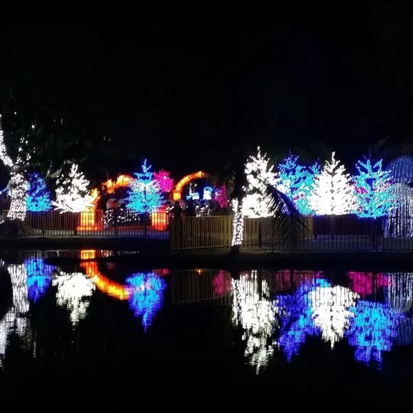 Glow Park Batu Pahat