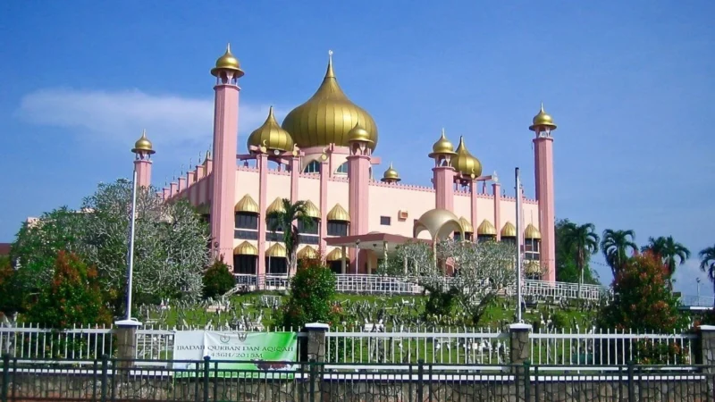 Masjid Bahagian Kuching (Masjid Bandaraya Kuching), Sarawak