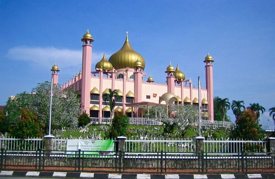 Masjid Bahagian Kuching (Masjid Bandaraya Kuching), Sarawak