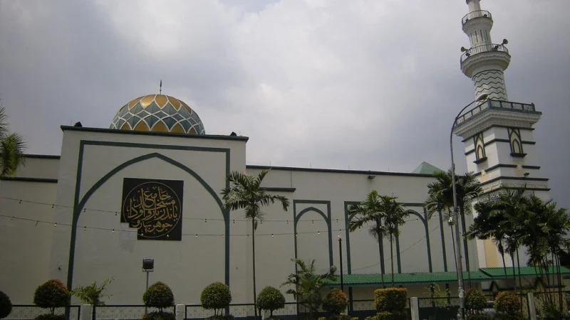 Masjid Jamek Bandar Baru UDA- A Modern Mosque Rooted in Community Spirit