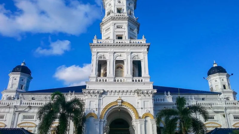 Masjid Negeri Sultan Abu Bakar, Johor Bahru- A Timeless Symbol of Faith and Heritage