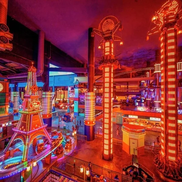 Skytropolis Indoor Theme Park