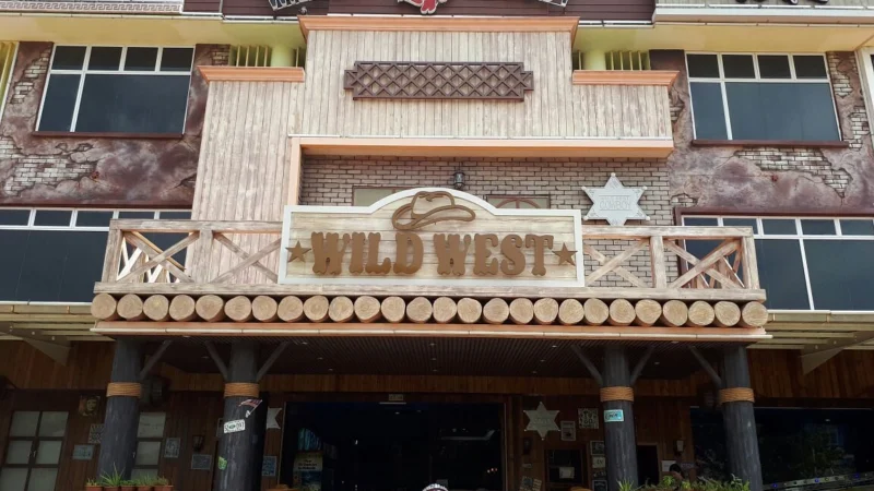 Wild West Cowboy Indoor Themepark Port Dickson